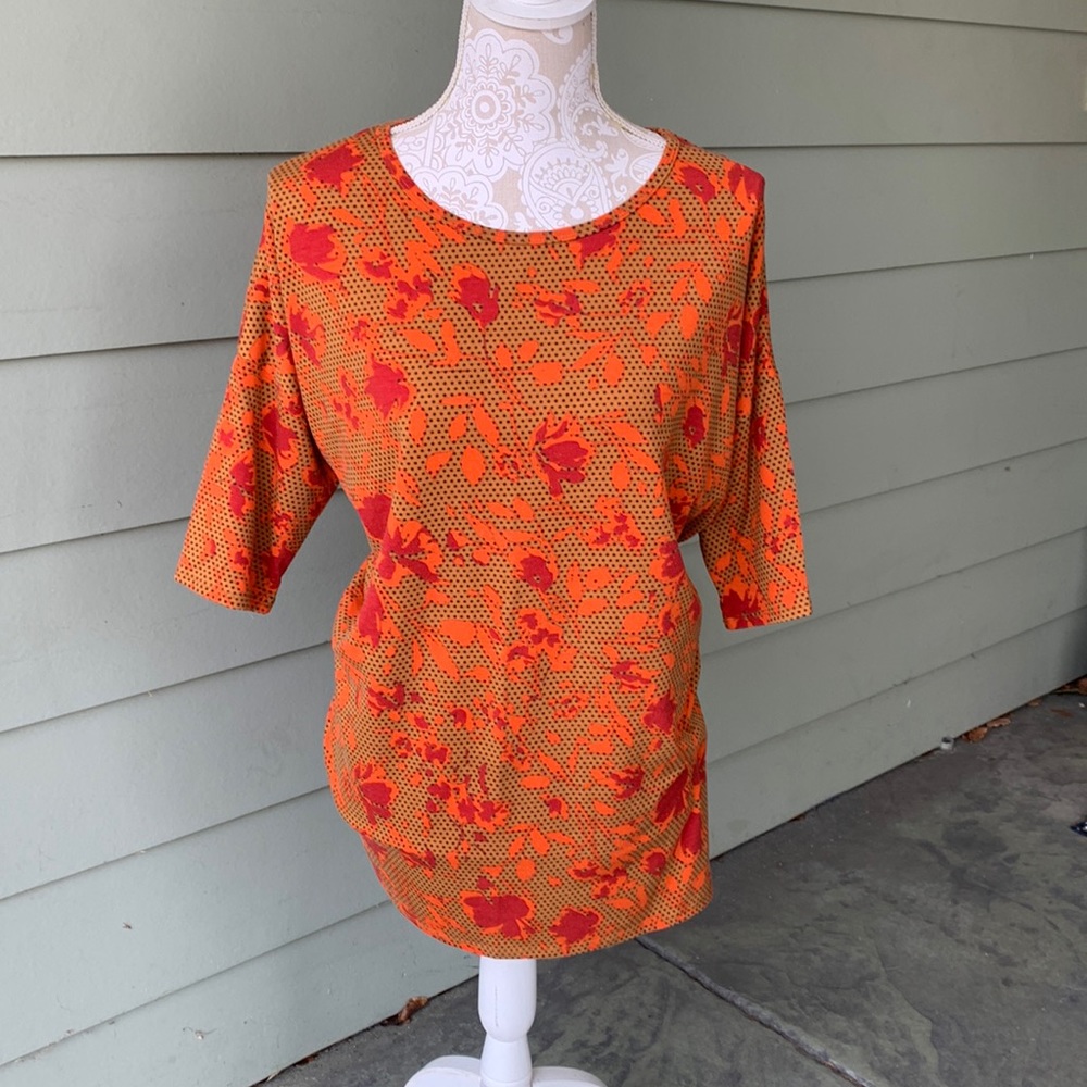 Floral Top, LuLaRoe Irma